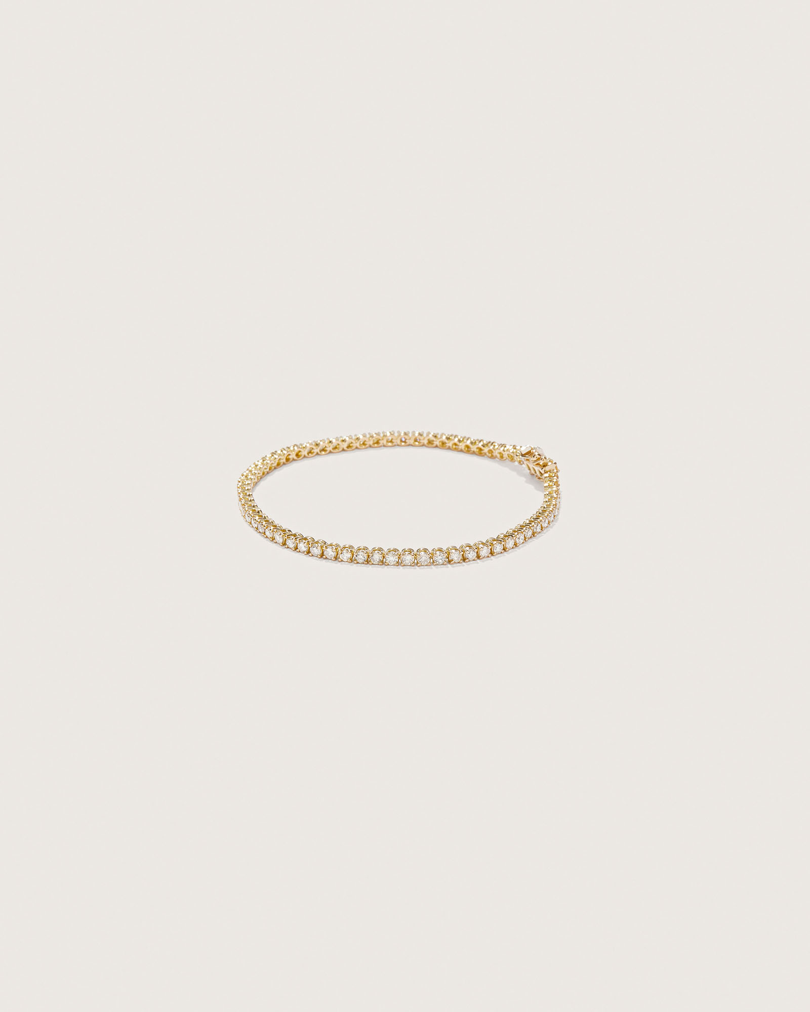 Tennis Bracelet Gold Nude – volledige tennisarmband met goudnuance diamanten in gepolijst 18k geelgoud